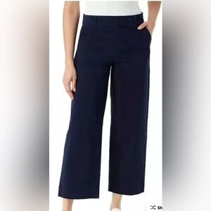 Gloria Vanderbilt  Wide Leg Pull On Crop Pants with Smoothing Tummy Panel Navy 8